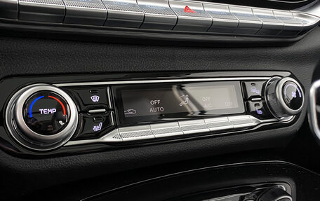 FAW Bestune T77, 2023 год, 2 049 900 рублей, 18 фотография