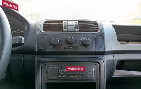 Skoda Fabia II, 2008 год, 285 000 рублей, 18 фотография