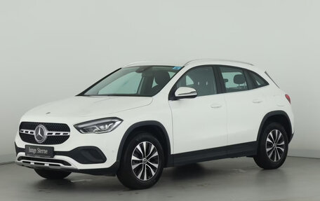 Mercedes-Benz GLA, 2022 год, 3 710 000 рублей, 3 фотография