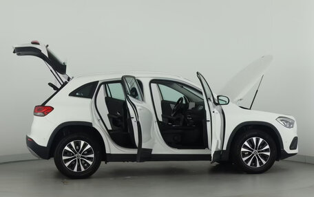 Mercedes-Benz GLA, 2022 год, 3 710 000 рублей, 8 фотография