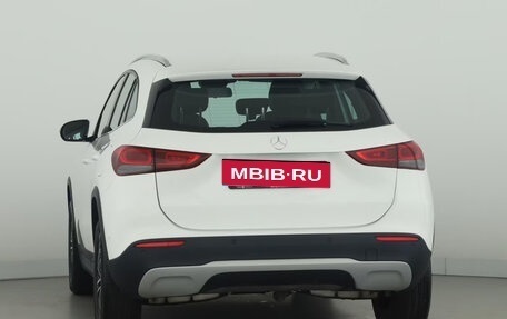 Mercedes-Benz GLA, 2022 год, 3 710 000 рублей, 7 фотография