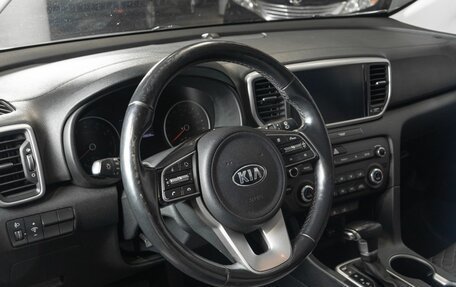 KIA Sportage IV рестайлинг, 2021 год, 2 780 000 рублей, 3 фотография