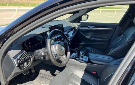 BMW 5 серия, 2020 год, 3 680 000 рублей, 25 фотография