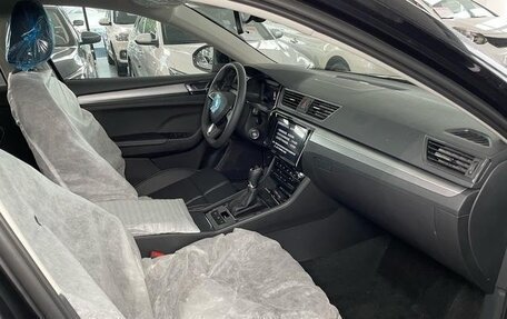 Skoda Superb III рестайлинг, 2025 год, 2 200 000 рублей, 9 фотография