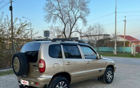 Chevrolet Niva I рестайлинг, 2004 год, 390 000 рублей, 6 фотография