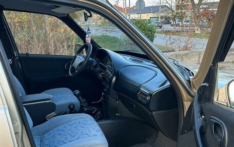 Chevrolet Niva I рестайлинг, 2004 год, 390 000 рублей, 14 фотография