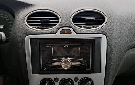 Ford Focus II рестайлинг, 2005 год, 325 000 рублей, 18 фотография