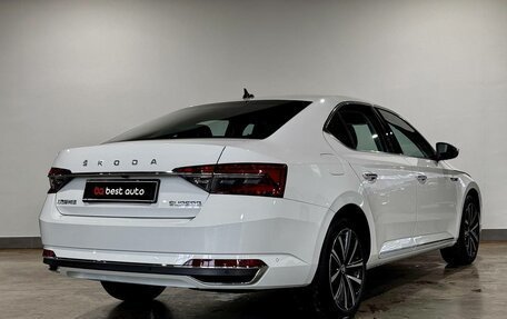 Skoda Superb III рестайлинг, 2025 год, 3 010 000 рублей, 8 фотография