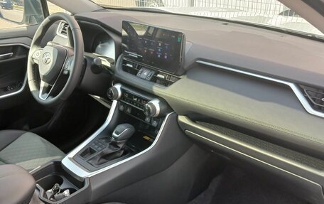 Toyota RAV4, 2025 год, 4 490 000 рублей, 13 фотография