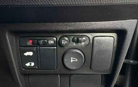 Honda Freed I, 2010 год, 660 000 рублей, 17 фотография