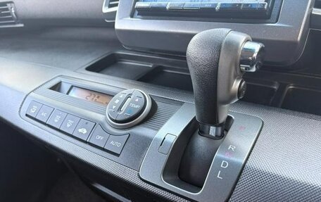 Honda Freed I, 2010 год, 660 000 рублей, 23 фотография