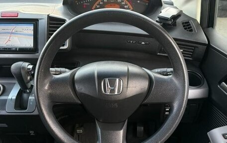 Honda Freed I, 2010 год, 660 000 рублей, 30 фотография