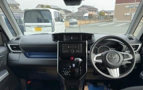 Toyota Tank I, 2019 год, 843 000 рублей, 16 фотография