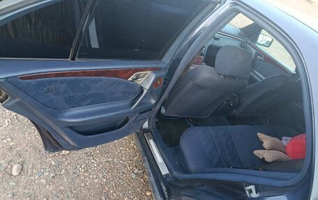 Mercedes-Benz E-Класс, 1997 год, 250 000 рублей, 7 фотография