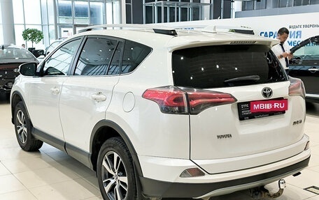 Toyota RAV4, 2017 год, 2 050 000 рублей, 11 фотография