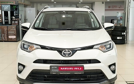 Toyota RAV4, 2017 год, 2 050 000 рублей, 6 фотография