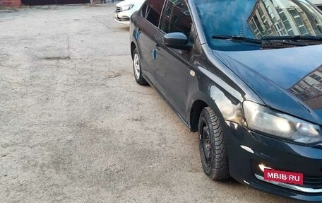 Volkswagen Polo VI (EU Market), 2011 год, 700 000 рублей, 3 фотография