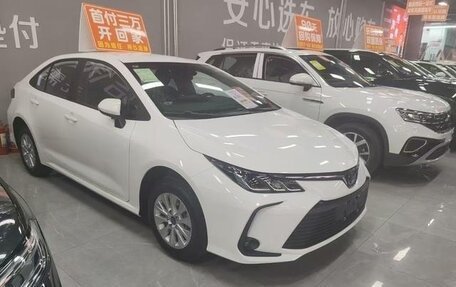 Toyota Corolla, 2025 год, 1 950 000 рублей, 2 фотография
