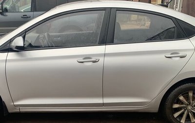 Hyundai Solaris II рестайлинг, 2018 год, 1 200 000 рублей, 1 фотография