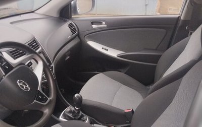 Hyundai Solaris II рестайлинг, 2013 год, 920 000 рублей, 1 фотография