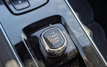 Volvo XC90 II рестайлинг, 2025 год, 7 700 000 рублей, 13 фотография