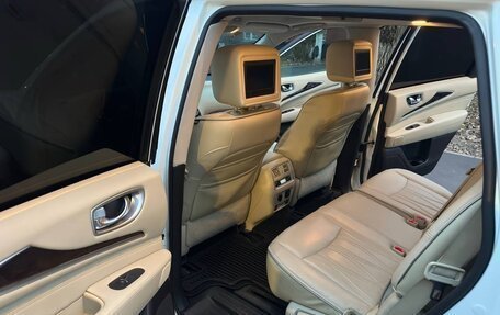 Infiniti QX60 I рестайлинг, 2017 год, 2 150 000 рублей, 17 фотография