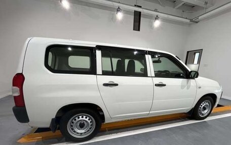 Toyota Succeed I рестайлинг, 2020 год, 1 100 000 рублей, 8 фотография