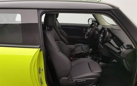 MINI Hatch, 2022 год, 1 863 000 рублей, 6 фотография