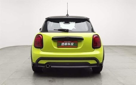 MINI Hatch, 2022 год, 1 863 000 рублей, 4 фотография
