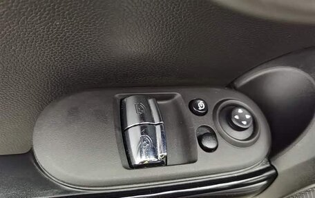 MINI Hatch, 2022 год, 1 863 000 рублей, 22 фотография