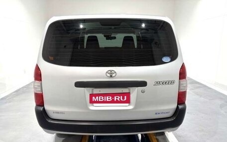 Toyota Succeed I рестайлинг, 2020 год, 1 120 000 рублей, 6 фотография