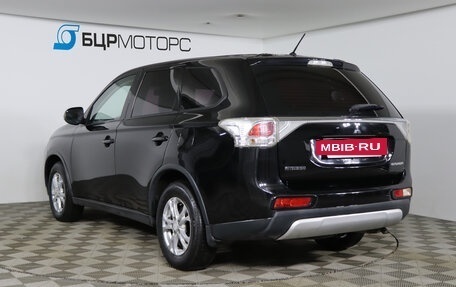 Mitsubishi Outlander III рестайлинг 3, 2014 год, 1 499 990 рублей, 7 фотография