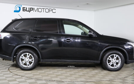 Mitsubishi Outlander III рестайлинг 3, 2014 год, 1 499 990 рублей, 4 фотография