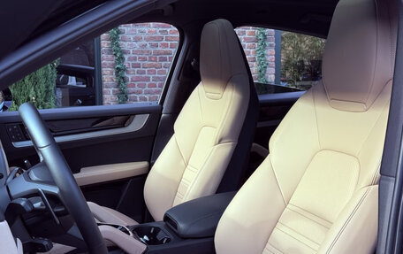 Porsche Cayenne III, 2025 год, 14 460 554 рублей, 14 фотография