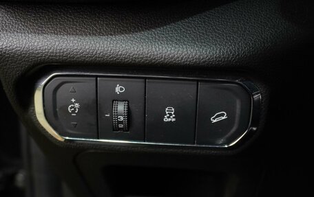 Haval Jolion, 2023 год, 1 979 000 рублей, 14 фотография