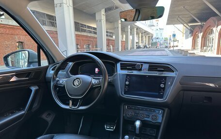 Volkswagen Tiguan II, 2019 год, 2 990 000 рублей, 14 фотография