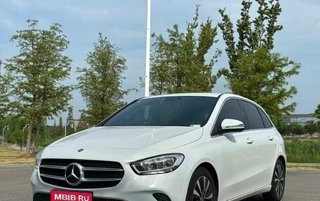 Mercedes-Benz B-Класс, 2021 год, 1 925 000 рублей, 1 фотография