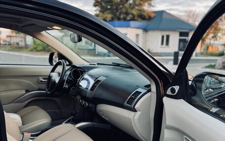 Mitsubishi Outlander III рестайлинг 3, 2008 год, 850 000 рублей, 9 фотография