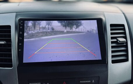 Mitsubishi Outlander III рестайлинг 3, 2008 год, 850 000 рублей, 18 фотография