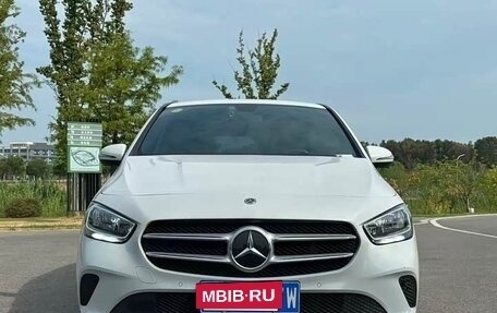 Mercedes-Benz B-Класс, 2021 год, 1 925 000 рублей, 2 фотография