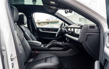 Porsche Cayenne III, 2025 год, 19 990 000 рублей, 23 фотография