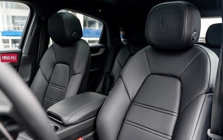 Porsche Cayenne III, 2025 год, 19 990 000 рублей, 11 фотография