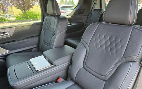 Infiniti QX80, 2025 год, 16 950 084 рублей, 13 фотография