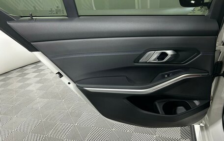 BMW 3 серия, 2020 год, 3 700 000 рублей, 10 фотография