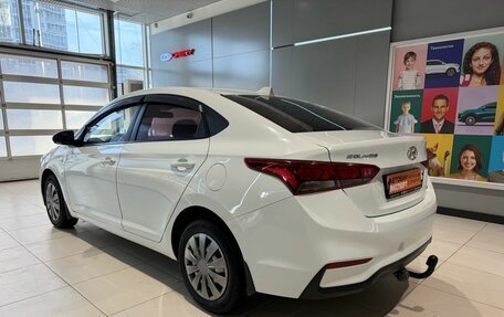 Hyundai Solaris II рестайлинг, 2017 год, 1 199 000 рублей, 4 фотография