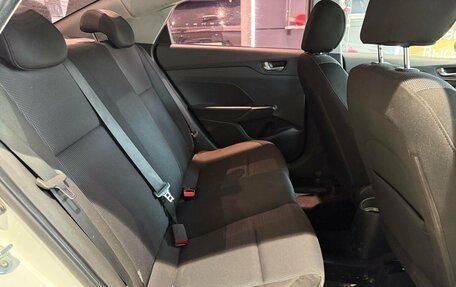 Hyundai Solaris II рестайлинг, 2017 год, 1 199 000 рублей, 14 фотография