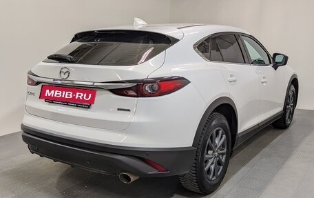 Mazda CX-4, 2022 год, 2 260 000 рублей, 3 фотография