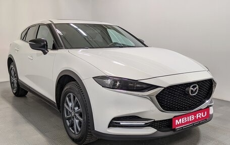 Mazda CX-4, 2022 год, 2 260 000 рублей, 2 фотография