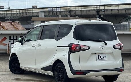 Toyota Sienta II, 2019 год, 1 213 000 рублей, 3 фотография