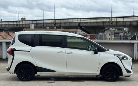Toyota Sienta II, 2019 год, 1 213 000 рублей, 7 фотография